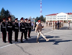 В Благовещенске юнармейцы соревнуются в военно-спортивной игре "Победа"