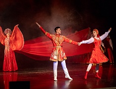 «Ровесники» выступили на сцене ЦЭВД