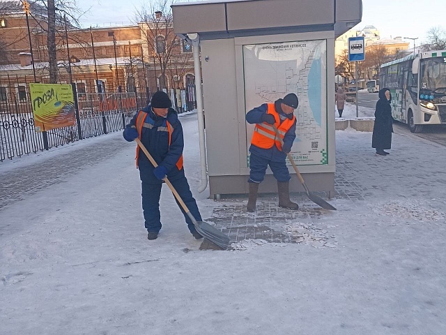 ГСТК приводит в порядок дороги и тротуары