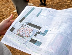 Мэр Благовещенска Олег Имамеев провел выездное совещание по благоустройству сквера водников