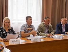 Олег Имамеев собрал оперативное совещание по организации безопасного движения на участке в районе Игнатьевского шоссе – Тепличной