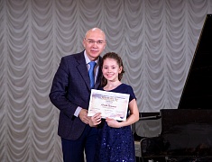 В Центральной детской школе искусств подвели итоги l Дальневосточного музыкального конкурса им. Марии Кнауф-Каминской в номинации «Фортепиано»