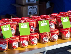 Акция «Покупайте Амурское» порадовала благовещенцев вкусными дегустациями