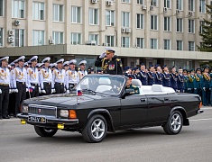 Торжественное прохождение войск в честь Дня Победы