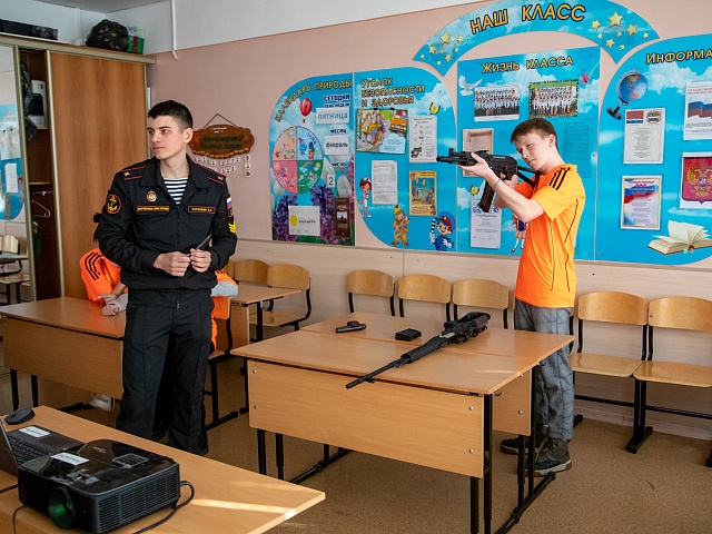 Военно-спортивная игра «Защитники Отечества - 2023»