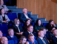 Мэр областного центра представил отчет о работе администрации