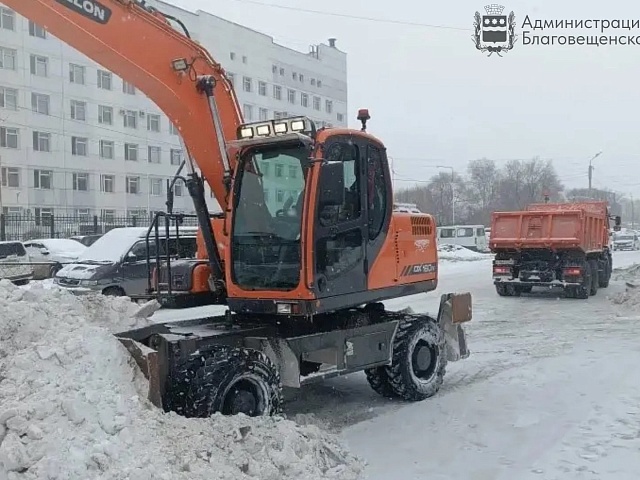 Водители, которые создадут помехи в работе уборочной техники, лишатся машины и поплатятся штрафом. В Благовещенске утвердили изменения в Правила благоустройства