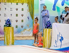 В Благовещенске прошли соревнования по художественной гимнастике "Новогоднее конфетти 2022"