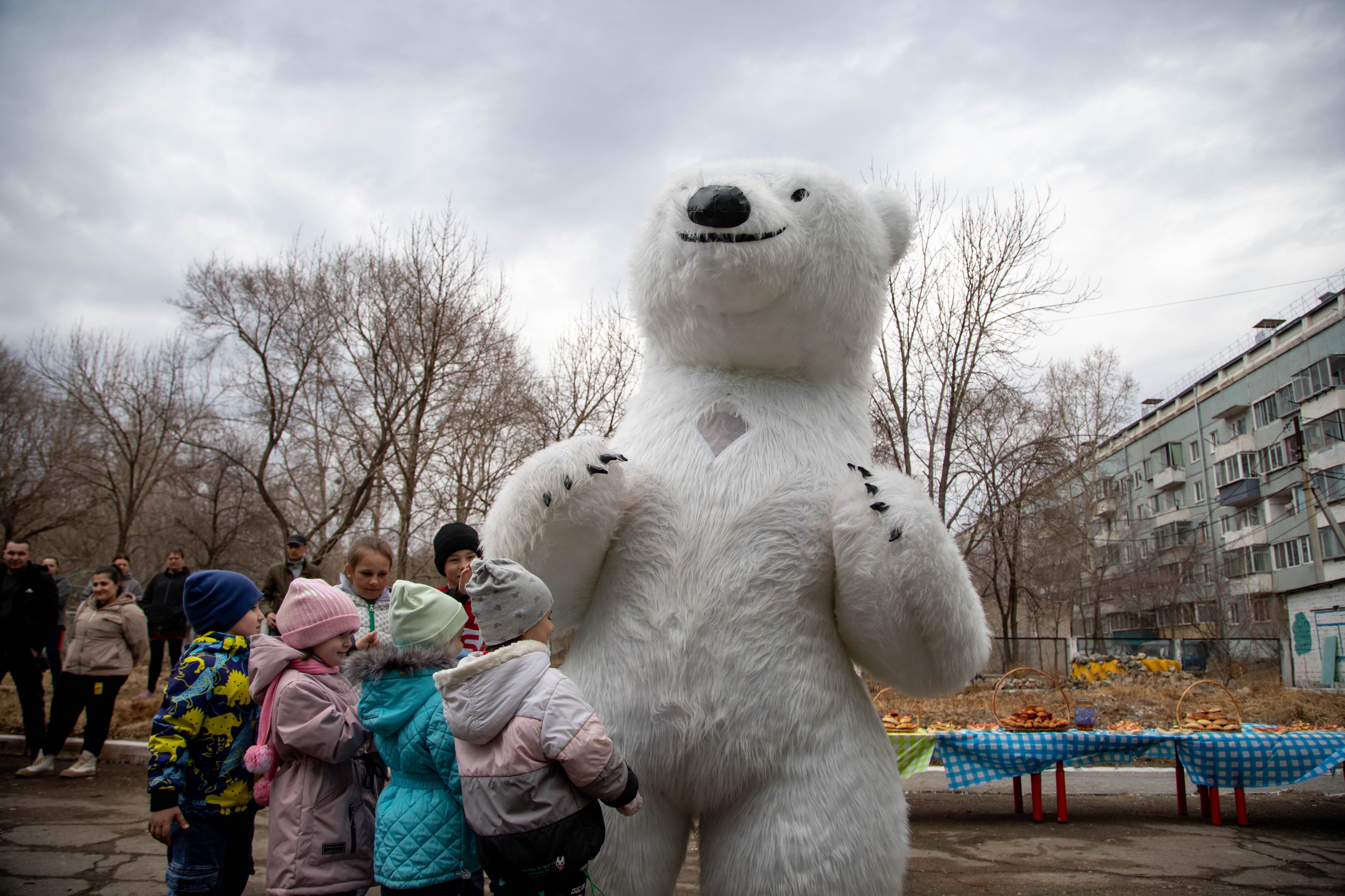 «Город берегу»: жители Благовещенска массово вышли на субботник