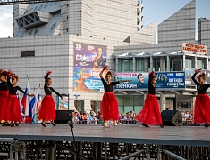 Вместе мы – Россия: праздничный концерт прошел в Благовещенске 