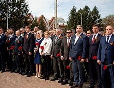 Церемония возложения цветов, посвященная 79-летию Победы в Великой Отечественной войне