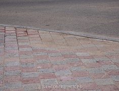 Мэр Благовещенска Олег Имамеев выехал на подтапливаемые во время дождей участки