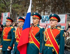 Мэр Благовещенска Олег Имамеев поздравил выпускников ДВОКУ с окончанием учебы