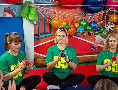 Заместитель мэра Виктория Хопатько оценила результаты работы корпоративных программ в школах и детских садах Благовещенска