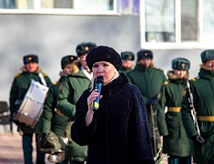 Мемориальную доску в память о герое СВО открыли в школе №10 Благовещенска