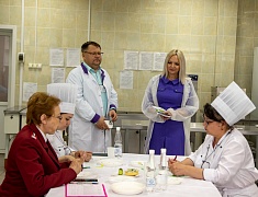 В Благовещенске выбрали лучшего школьного повара