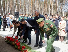 В Благовещенске почтили память погибших в Великой Отечественной войне