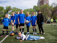 На базе стадиона гимназии №1 стартовали «Футбольные каникулы»