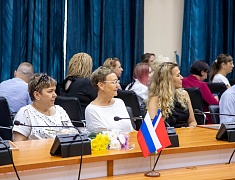 Накануне Дня работника торговли в Благовещенске чествовали руководителей, продавцов, менеджеров и официантов