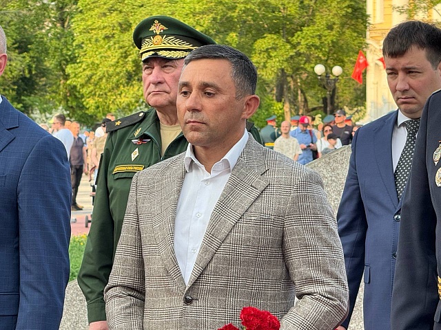 «Больше века пограничники остаются надёжным щитом нашей Родины, защищая её покой и безопасность»: мэр Благовещенска Олег Имамеев поздравил пограничников с профессиональным праздником