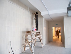 Мэр Благовещенска Олег Имамеев проинспектировал строительство нового корпуса 16 школы на улице Тепличной