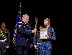 В Благовещенске судебных приставов поздравили с профессиональным праздником 