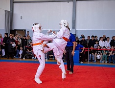 В спортивной школе «Центр боевых искусств» областного центра прошли чемпионат и первенство города, посвящённые памяти Алексея Новикова