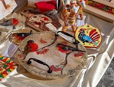 Благовещенцы проводили зиму блинами и хороводами