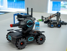 Первый в Амурской области технопарк на базе школы заработал в главном корпусе гимназии № 25 имени героя России Андрея Иванова