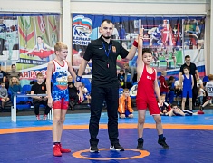 В Благовещенске прошли соревнования по вольной борьбе памяти Героя России Ивана Цевуна