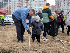 «Город берегу»: жители Благовещенска массово вышли на субботник