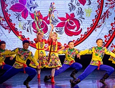 Елизавета Долженкова представила программу «Я люблю тебя, Россия»