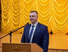 В Благовещенске в честь 84 дня рождения ДВОКУ личному составу вручили награды