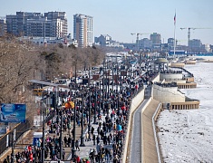 Автомобильные гонки в рамках Международного российско-китайского фестиваля зимних видов спорта