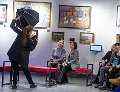  В Благовещенске впервые прошел вечер встречи семей участников СВО и меценатов