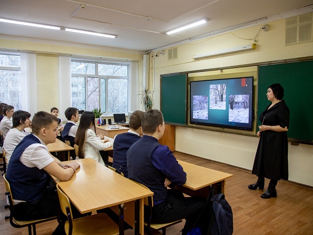  «15 минут о безопасности»: с благовещенскими школьниками беседуют на тему уличного хулиганства 