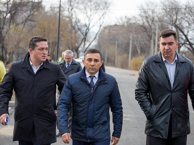 Мэр Благовещенска Олег Имамеев провел рабочее совещание по строительству участка Конной от новой набережной до Пушкина