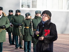 Мемориальную доску в память о герое СВО открыли в школе №10 Благовещенска