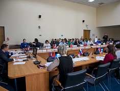 Мэр Олег Имамеев провел Координационный совет по вопросам социализации детей с инвалидностью и ОВЗ