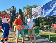  Благовещенцам вручили знаки ГТО в День семьи, любви и верности