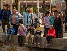 В амурской столице праздничной программой открыли сквер водников