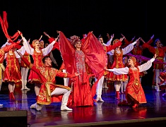 «Ровесники» выступили на сцене ЦЭВД