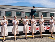 Ретропоезд «Победа» прибыл в Благовещенск