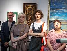 В городском музее открылась историческая выставка с портретами великих людей
