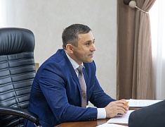 Мэр города Олег Имамеев провел встречу с победителями и призерами муниципального этапа всероссийского конкурса профессионального мастерства «Педагог года-2023»