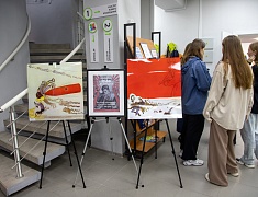 В Благовещенске открыли выставку ретро-плакатов 