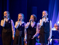 В Благовещенске вручили премию имени Леонида Завальнюка