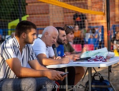 В Благовещенске отпраздновали День физкультурника