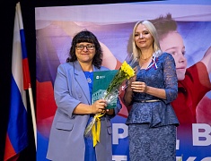 «Цветущий квартал» и «Сад памяти», посвященный героям СВО, взяли гран-при фестиваля цветов в Благовещенске