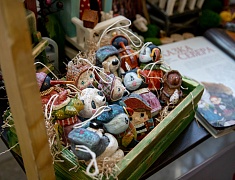 В Благовещенске впервые прошел Бал кукол